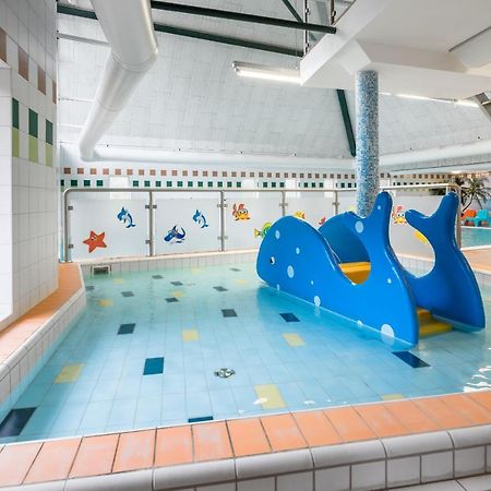 Roompot Landgoed Het Grote Zand Hooghalen 외부 사진