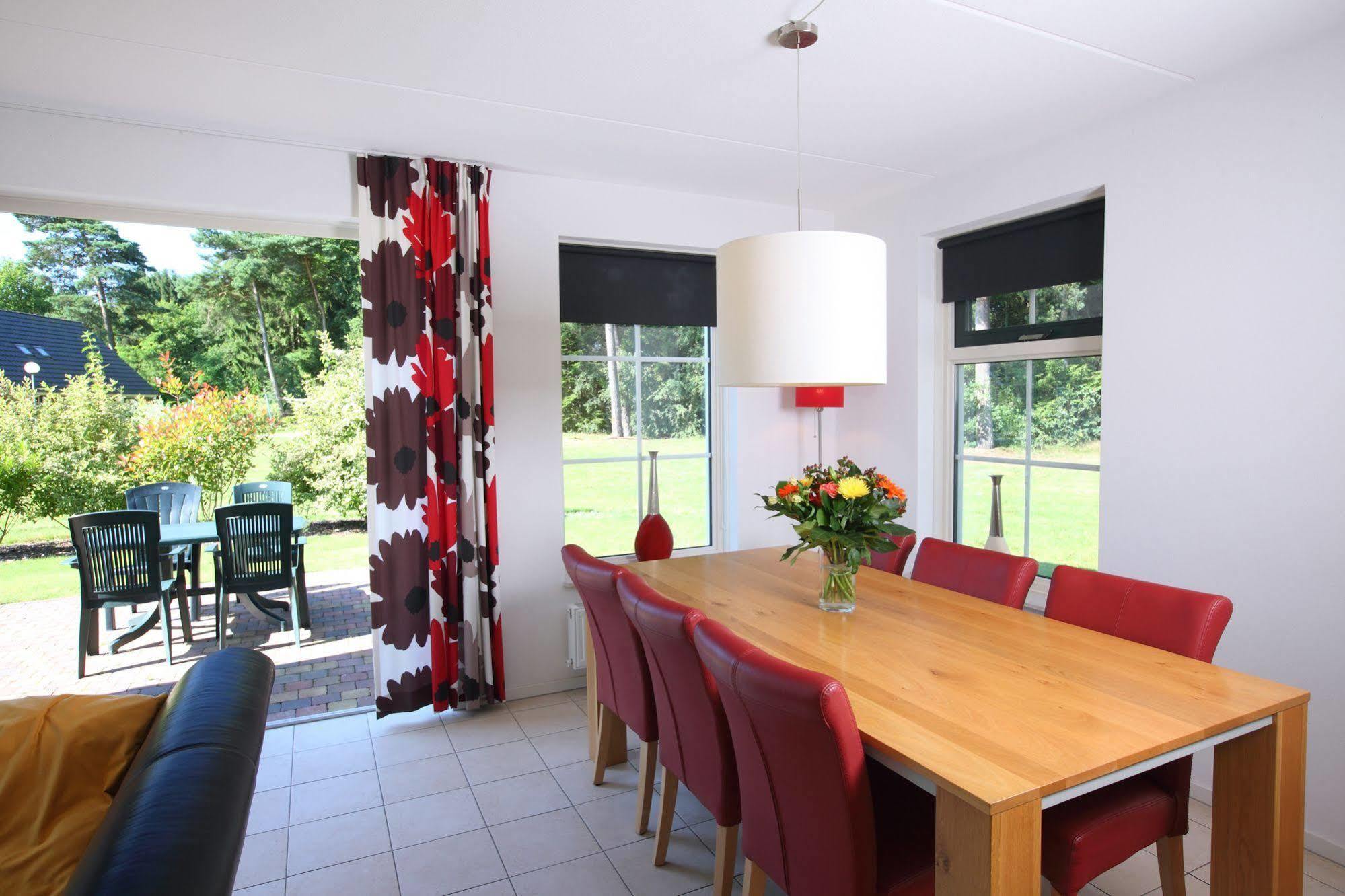 Roompot Landgoed Het Grote Zand Hooghalen 외부 사진