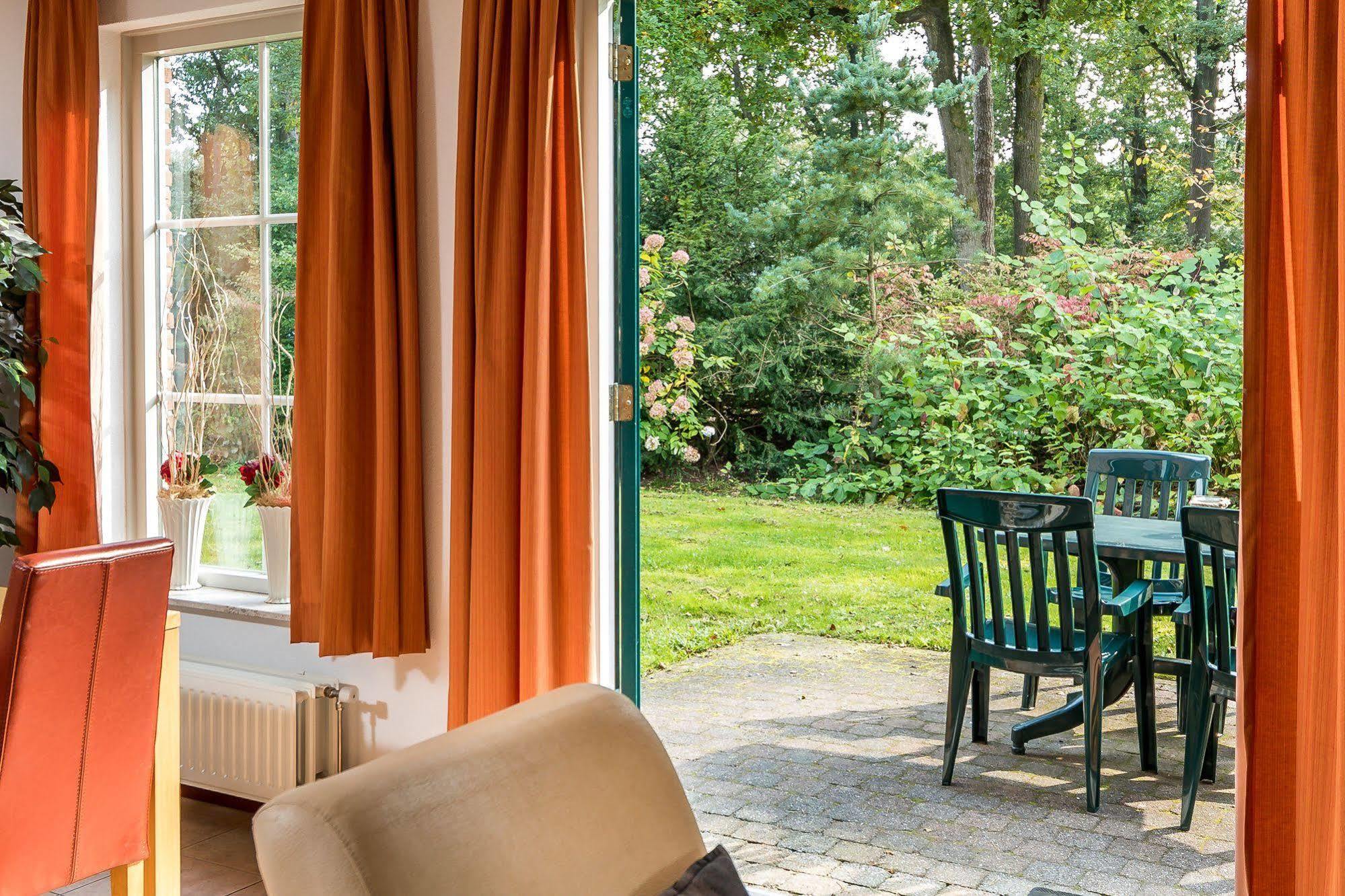 Roompot Landgoed Het Grote Zand Hooghalen 외부 사진