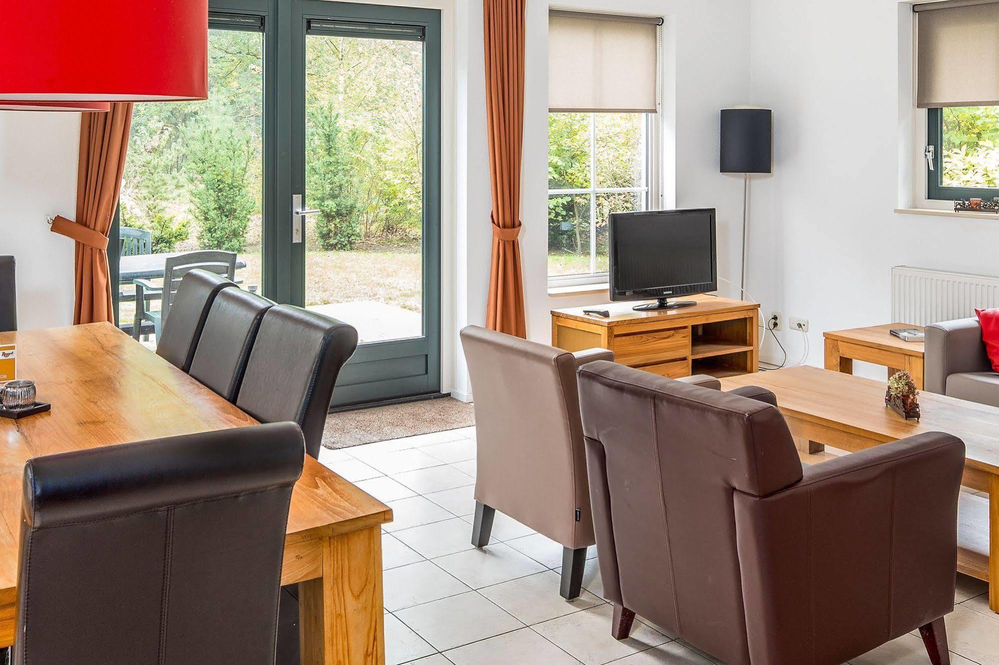 Roompot Landgoed Het Grote Zand Hooghalen 외부 사진