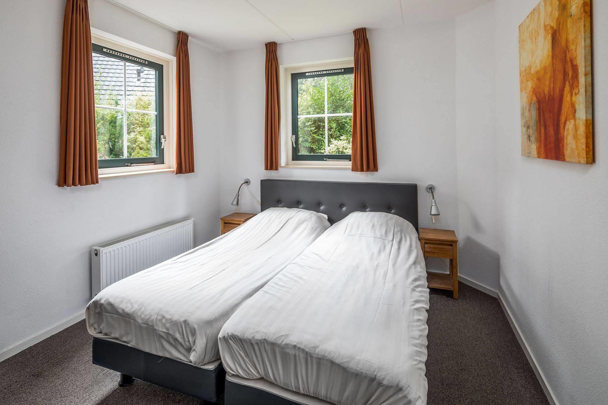 Roompot Landgoed Het Grote Zand Hooghalen 외부 사진